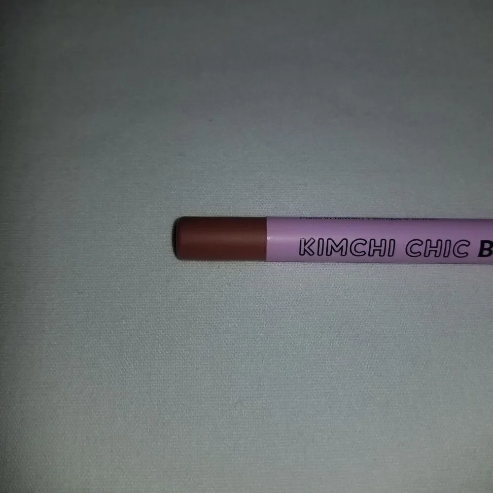 KimChi Chic Beauty - Your Unicorn Mouth Lip Liner in Toast